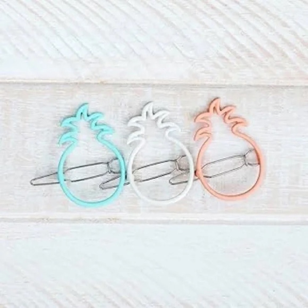 ❄️ Pura Vida | Pineapple Hair Barrette Various Colors Available